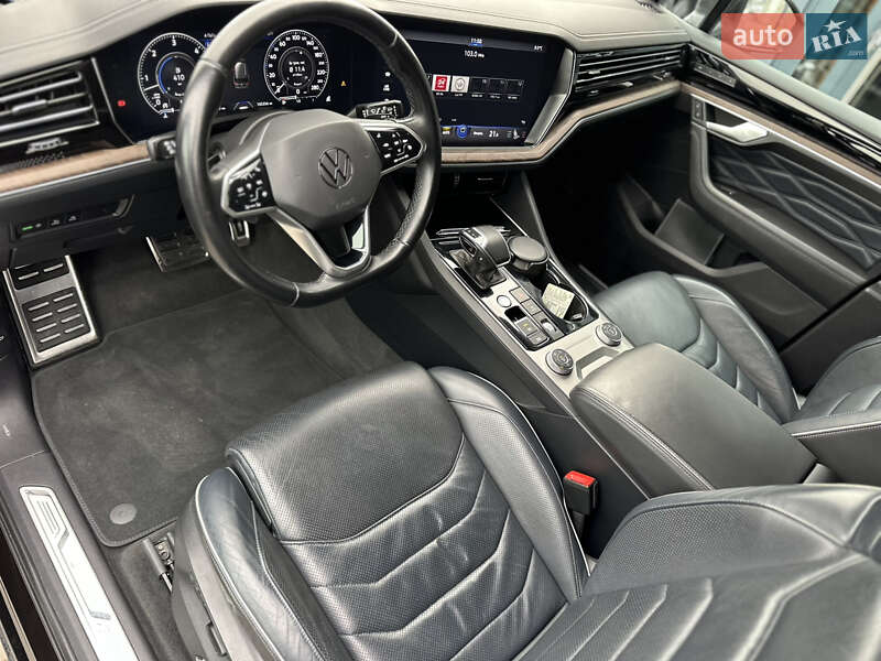 Позашляховик / Кросовер Volkswagen Touareg 2021 в Рівному фото 11 Позашляховик / Кросовер Volkswagen Touareg 2021 в Рівному