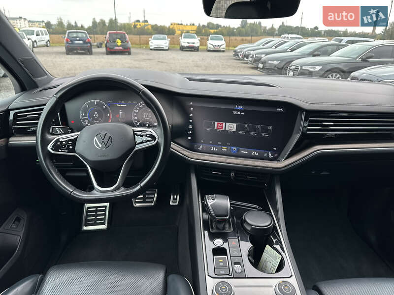 Позашляховик / Кросовер Volkswagen Touareg 2021 в Рівному фото 19 Позашляховик / Кросовер Volkswagen Touareg 2021 в Рівному