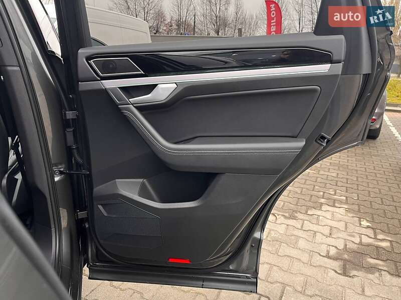 Внедорожник / Кроссовер Volkswagen Touareg 2023 в Житомире фото 31 Внедорожник / Кроссовер Volkswagen Touareg 2023 в Житомире