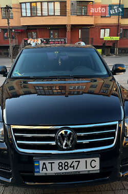 Позашляховик / Кросовер Volkswagen Touareg 2006 в Івано-Франківську