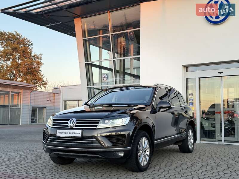 Внедорожник / Кроссовер Volkswagen Touareg 2017 в Мукачево фото 8 Внедорожник / Кроссовер Volkswagen Touareg 2017 в Мукачево