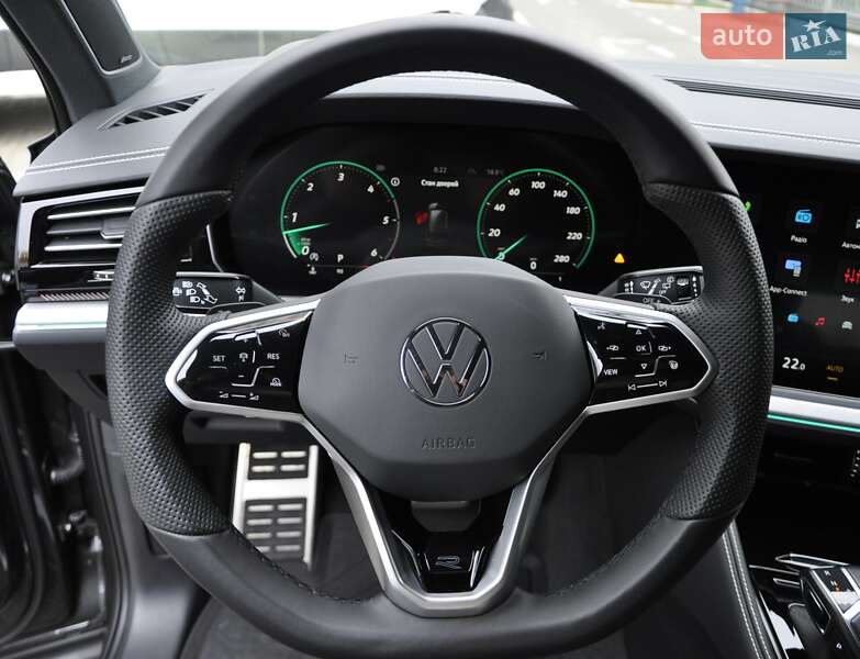 Позашляховик / Кросовер Volkswagen Touareg 2024 в Одесі фото 37 Позашляховик / Кросовер Volkswagen Touareg 2024 в Одесі