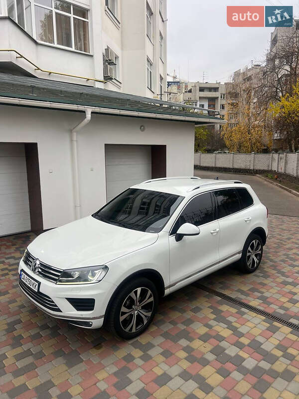 Внедорожник / Кроссовер Volkswagen Touareg 2016 в Черкассах фото 10 Внедорожник / Кроссовер Volkswagen Touareg 2016 в Черкассах