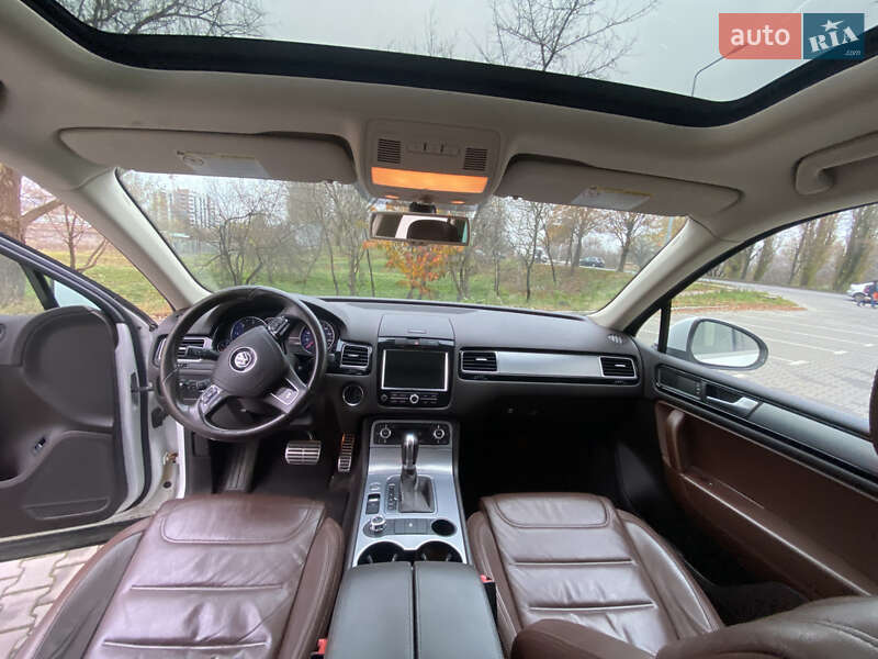 Позашляховик / Кросовер Volkswagen Touareg 2013 в Хмельницькому фото 51 Позашляховик / Кросовер Volkswagen Touareg 2013 в Хмельницькому
