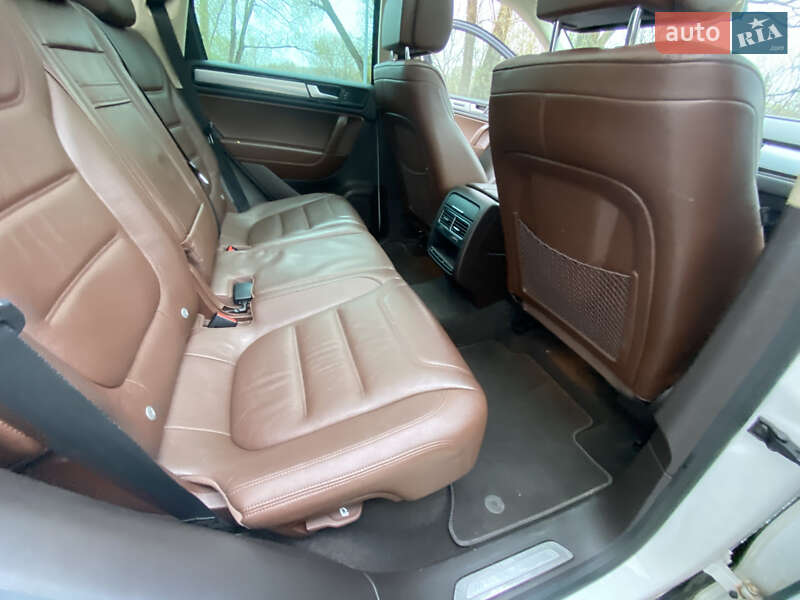 Позашляховик / Кросовер Volkswagen Touareg 2013 в Хмельницькому фото 59 Позашляховик / Кросовер Volkswagen Touareg 2013 в Хмельницькому