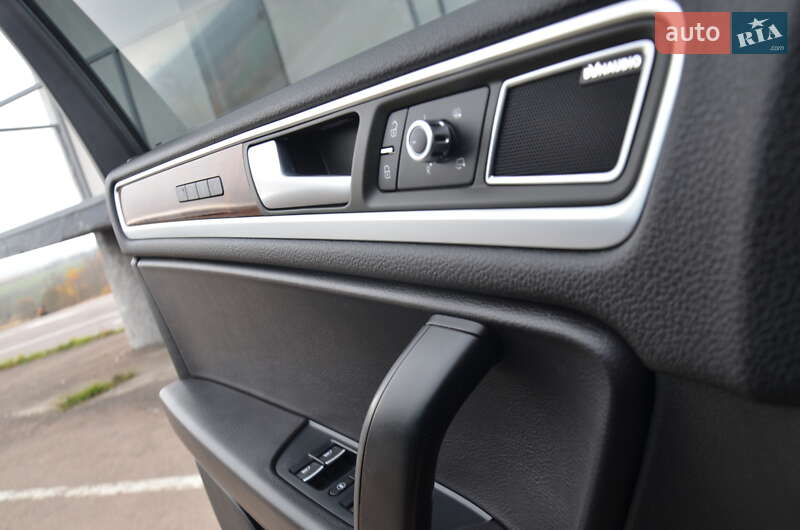 Внедорожник / Кроссовер Volkswagen Touareg 2012 в Дрогобыче фото 46 Внедорожник / Кроссовер Volkswagen Touareg 2012 в Дрогобыче