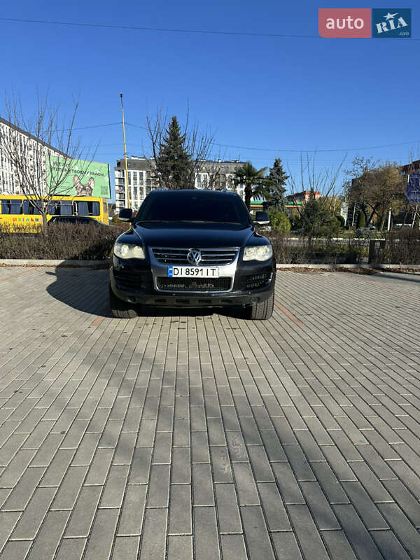 Внедорожник / Кроссовер Volkswagen Touareg 2007 в Ужгороде