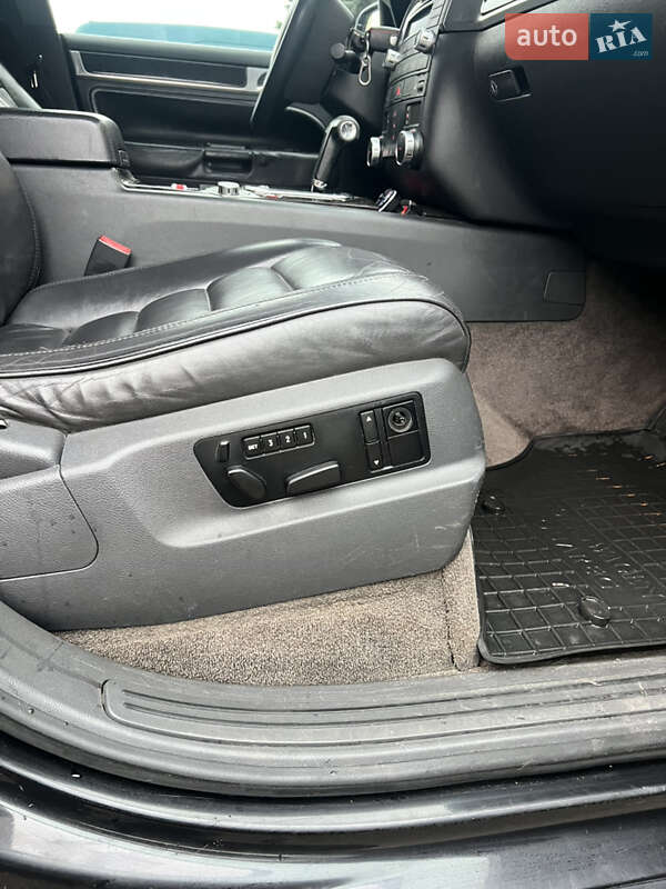 Позашляховик / Кросовер Volkswagen Touareg 2003 в Слов'янську фото 12 Позашляховик / Кросовер Volkswagen Touareg 2003 в Слов'янську