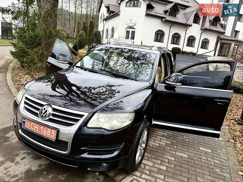 Позашляховик / Кросовер Volkswagen Touareg 2009 в Солотвині