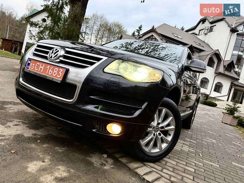 Позашляховик / Кросовер Volkswagen Touareg 2009 в Солотвині