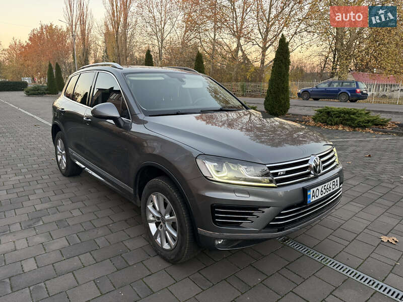 Позашляховик / Кросовер Volkswagen Touareg 2017 в Береговому фото 3 Позашляховик / Кросовер Volkswagen Touareg 2017 в Береговому
