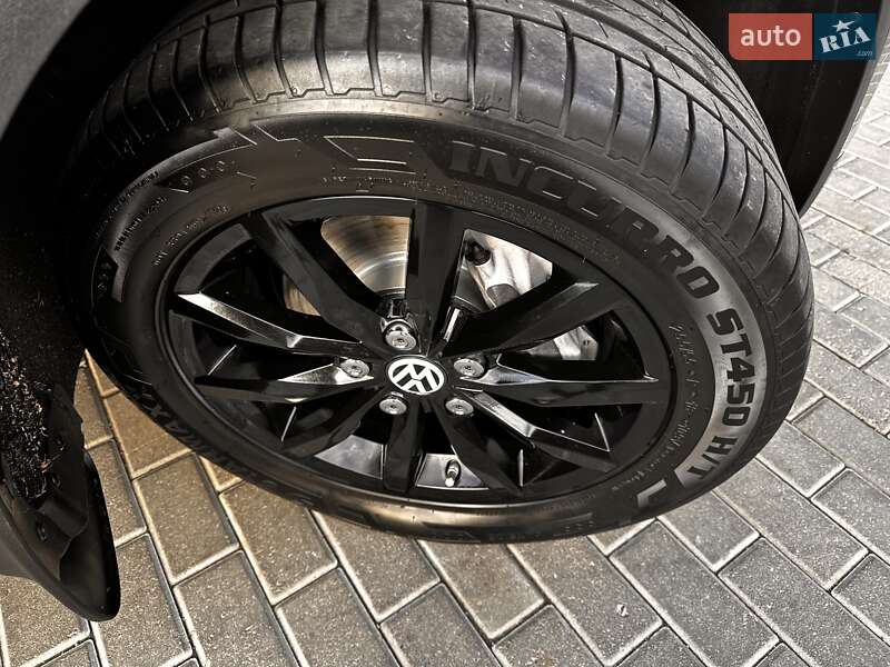 Внедорожник / Кроссовер Volkswagen Touareg 2015 в Харькове фото 13 Внедорожник / Кроссовер Volkswagen Touareg 2015 в Харькове