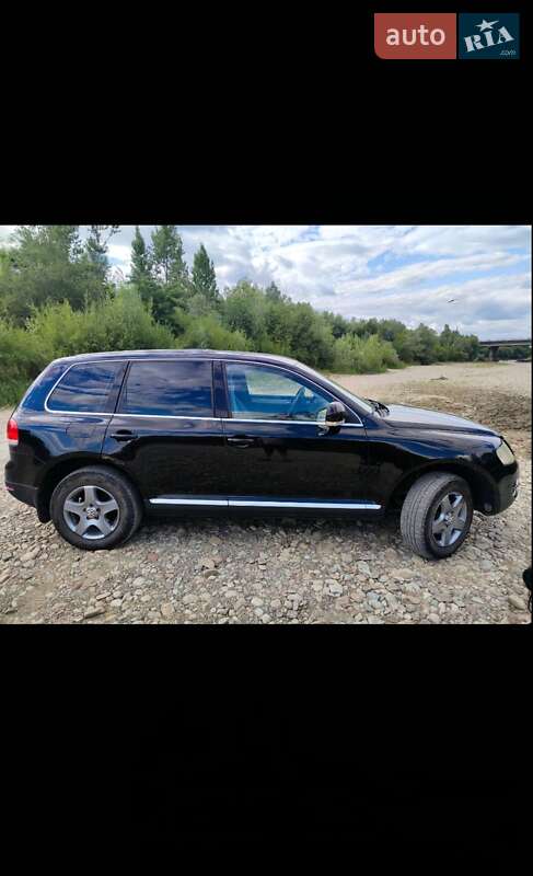 Внедорожник / Кроссовер Volkswagen Touareg 2004 в Ивано-Франковске