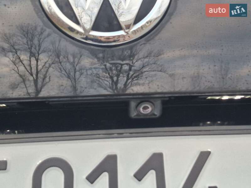 Внедорожник / Кроссовер Volkswagen Touareg 2016 в Ивано-Франковске фото 24 Внедорожник / Кроссовер Volkswagen Touareg 2016 в Ивано-Франковске