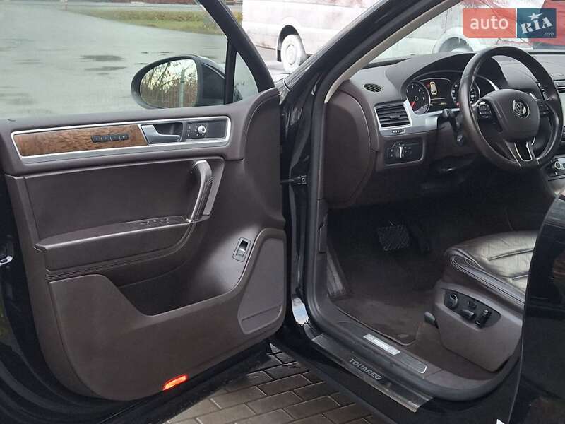 Внедорожник / Кроссовер Volkswagen Touareg 2016 в Ивано-Франковске фото 41 Внедорожник / Кроссовер Volkswagen Touareg 2016 в Ивано-Франковске