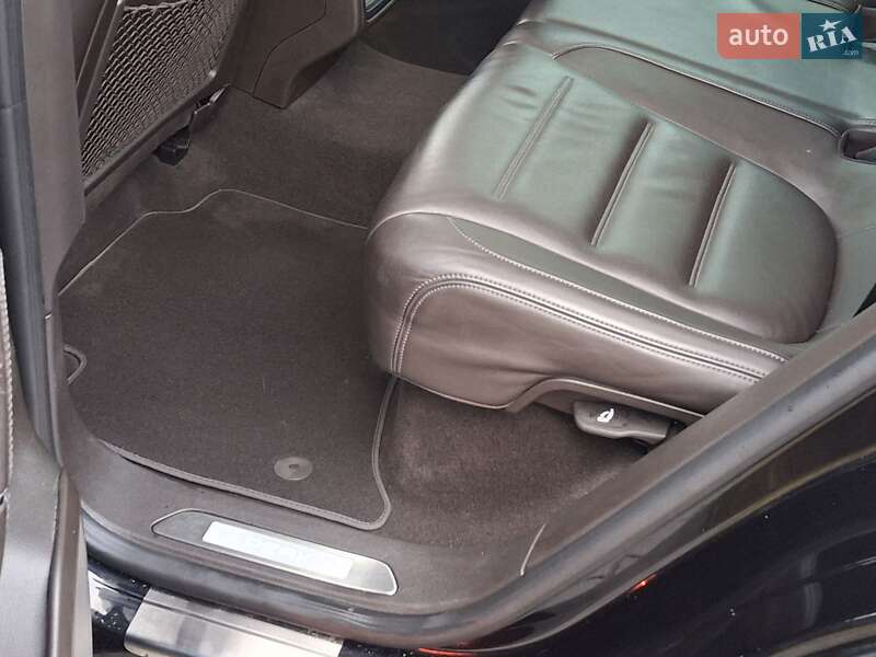 Внедорожник / Кроссовер Volkswagen Touareg 2016 в Ивано-Франковске фото 56 Внедорожник / Кроссовер Volkswagen Touareg 2016 в Ивано-Франковске