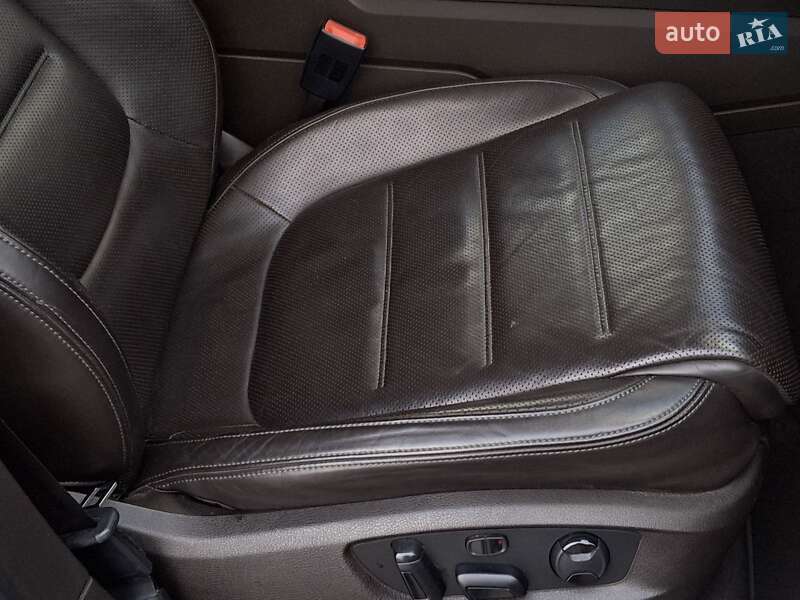 Внедорожник / Кроссовер Volkswagen Touareg 2016 в Ивано-Франковске фото 70 Внедорожник / Кроссовер Volkswagen Touareg 2016 в Ивано-Франковске