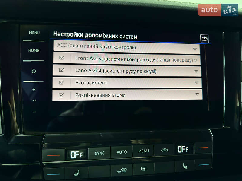 Позашляховик / Кросовер Volkswagen Touareg 2019 в Козятині