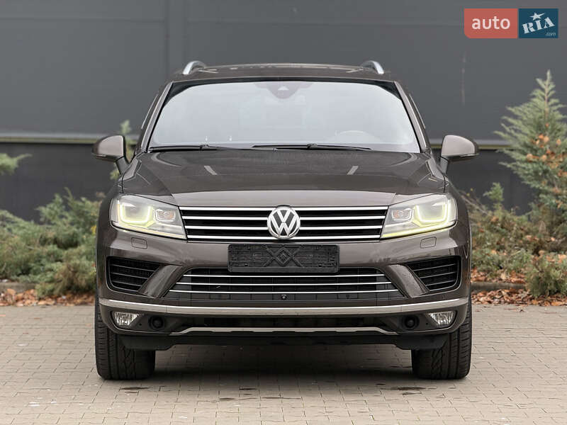 Позашляховик / Кросовер Volkswagen Touareg 2016 в Білій Церкві