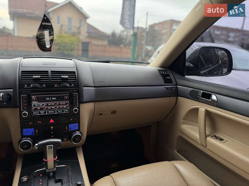 Позашляховик / Кросовер Volkswagen Touareg 2007 в Бердичеві