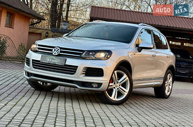 Позашляховик / Кросовер Volkswagen Touareg 2014 в Мукачевому