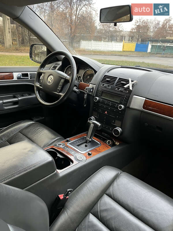 Внедорожник / Кроссовер Volkswagen Touareg 2006 в Чернигове фото 11 Внедорожник / Кроссовер Volkswagen Touareg 2006 в Чернигове