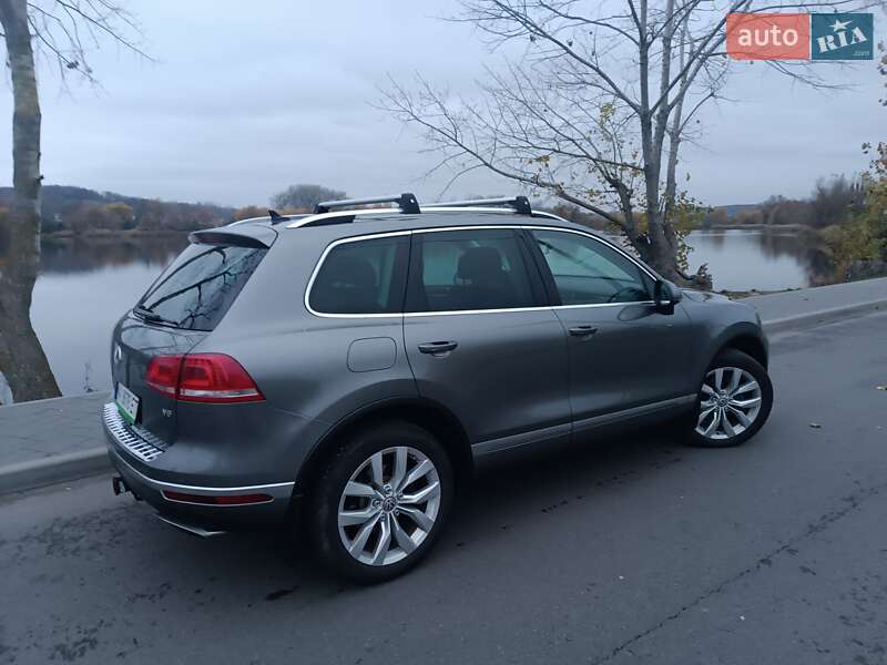 Внедорожник / Кроссовер Volkswagen Touareg 2015 в Киеве фото 6 Внедорожник / Кроссовер Volkswagen Touareg 2015 в Киеве