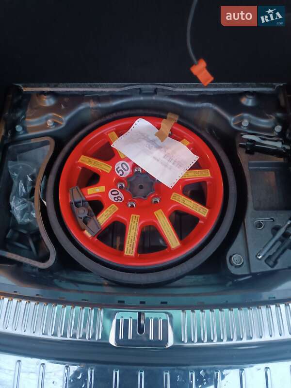 Внедорожник / Кроссовер Volkswagen Touareg 2015 в Киеве фото 19 Внедорожник / Кроссовер Volkswagen Touareg 2015 в Киеве