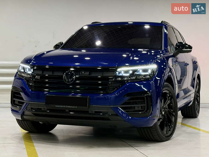 Позашляховик / Кросовер Volkswagen Touareg 2022 в Києві