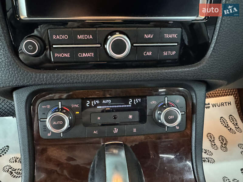 Позашляховик / Кросовер Volkswagen Touareg 2013 в Кременці фото 20 Позашляховик / Кросовер Volkswagen Touareg 2013 в Кременці