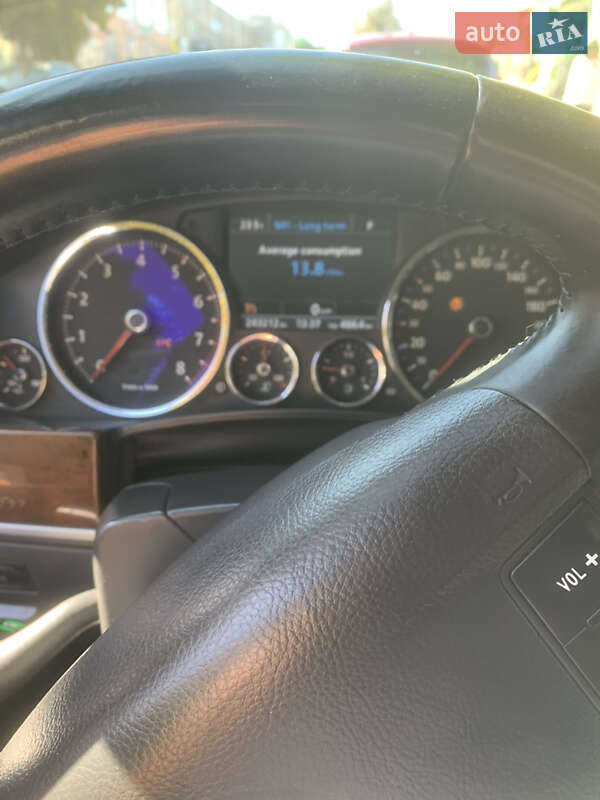 Внедорожник / Кроссовер Volkswagen Touareg 2007 в Тульчине