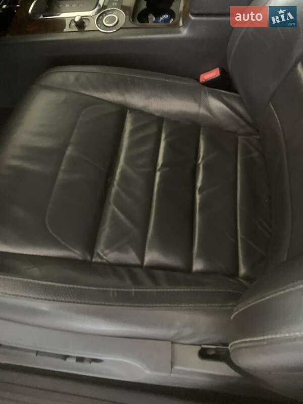 Внедорожник / Кроссовер Volkswagen Touareg 2007 в Тульчине