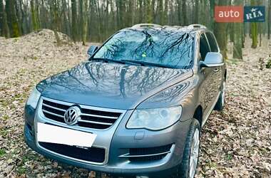 Внедорожник / Кроссовер Volkswagen Touareg 2008 в Луцке