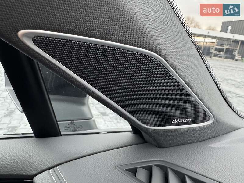 Внедорожник / Кроссовер Volkswagen Touareg 2020 в Хмельницком