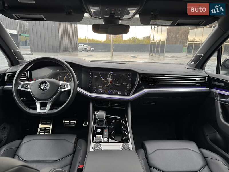 Внедорожник / Кроссовер Volkswagen Touareg 2020 в Хмельницком