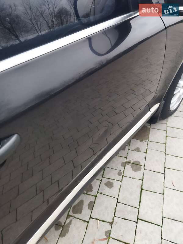 Позашляховик / Кросовер Volkswagen Touareg 2005 в Львові