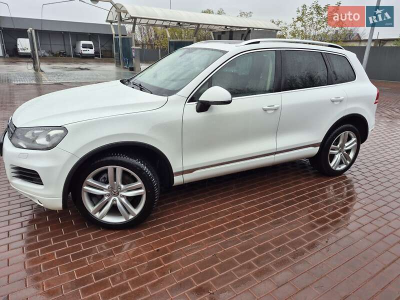 Внедорожник / Кроссовер Volkswagen Touareg 2012 в Сарнах фото 7 Внедорожник / Кроссовер Volkswagen Touareg 2012 в Сарнах