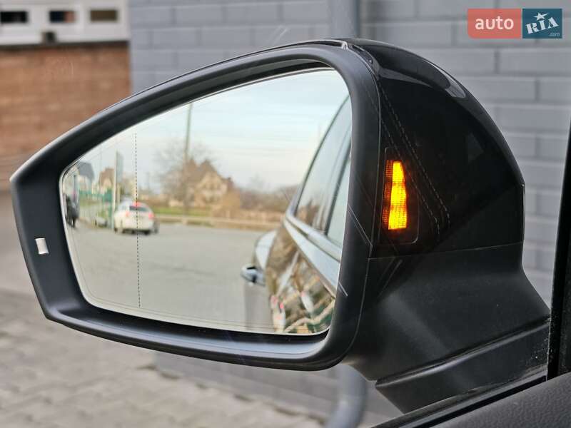 Внедорожник / Кроссовер Volkswagen Touareg 2019 в Луцке фото 32 Внедорожник / Кроссовер Volkswagen Touareg 2019 в Луцке
