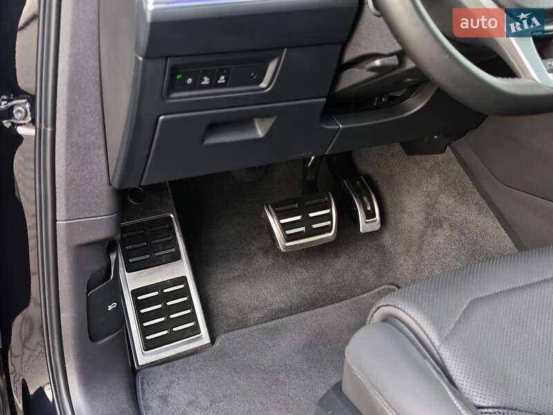 Внедорожник / Кроссовер Volkswagen Touareg 2019 в Луцке фото 29 Внедорожник / Кроссовер Volkswagen Touareg 2019 в Луцке