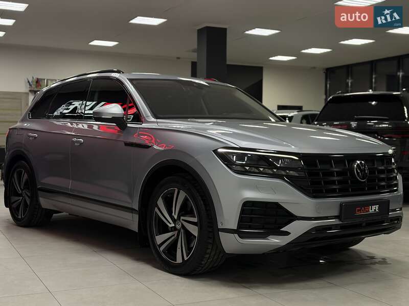 Позашляховик / Кросовер Volkswagen Touareg 2020 в Тернополі