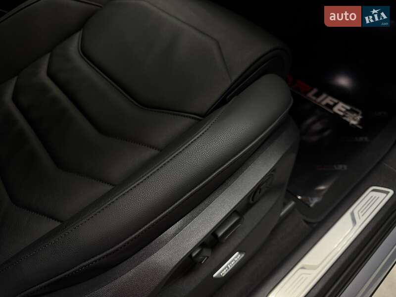 Позашляховик / Кросовер Volkswagen Touareg 2020 в Тернополі