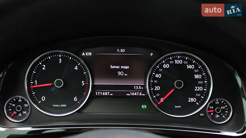 Позашляховик / Кросовер Volkswagen Touareg 2017 в Черкасах