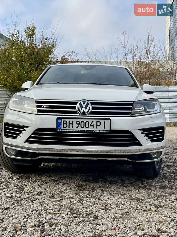 Внедорожник / Кроссовер Volkswagen Touareg 2015 в Кропивницком фото 10 Внедорожник / Кроссовер Volkswagen Touareg 2015 в Кропивницком