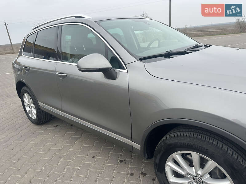 Внедорожник / Кроссовер Volkswagen Touareg 2013 в Одессе фото 4 Внедорожник / Кроссовер Volkswagen Touareg 2013 в Одессе