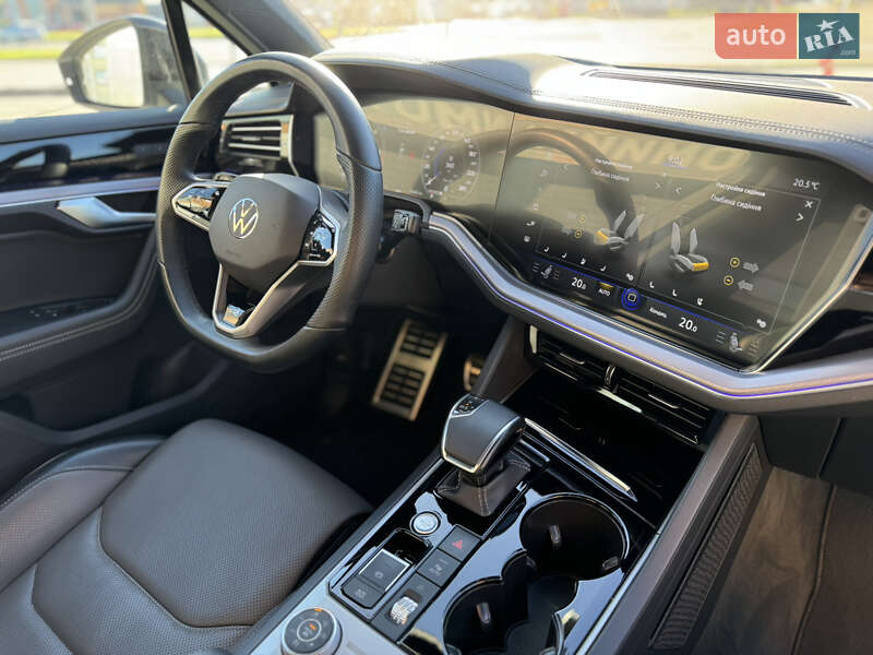 Внедорожник / Кроссовер Volkswagen Touareg 2022 в Киеве фото 36 Внедорожник / Кроссовер Volkswagen Touareg 2022 в Киеве
