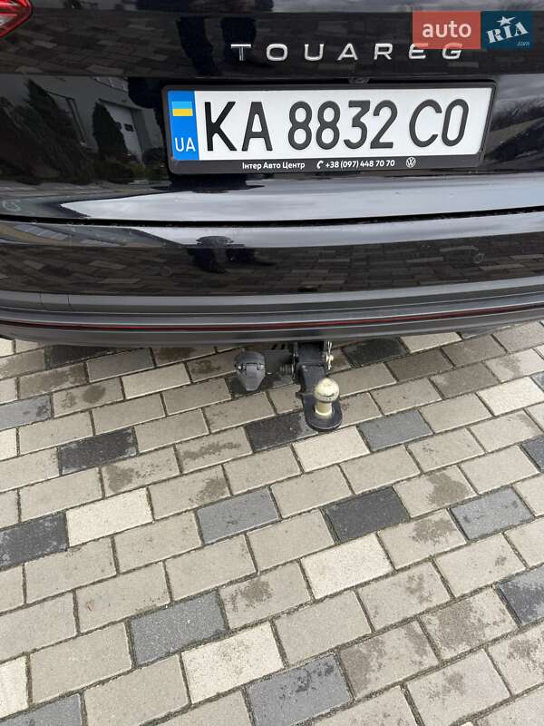 Внедорожник / Кроссовер Volkswagen Touareg 2021 в Киеве