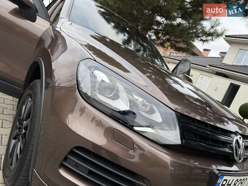 Внедорожник / Кроссовер Volkswagen Touareg 2013 в Одессе фото 15 Внедорожник / Кроссовер Volkswagen Touareg 2013 в Одессе