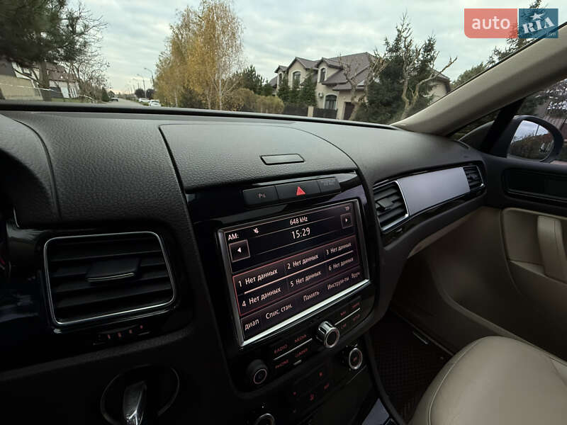 Внедорожник / Кроссовер Volkswagen Touareg 2013 в Одессе фото 45 Внедорожник / Кроссовер Volkswagen Touareg 2013 в Одессе
