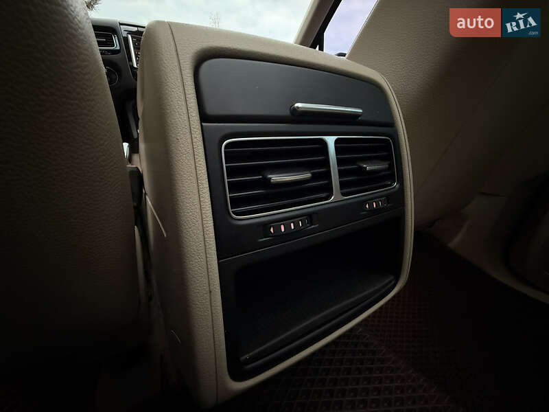 Внедорожник / Кроссовер Volkswagen Touareg 2013 в Одессе фото 53 Внедорожник / Кроссовер Volkswagen Touareg 2013 в Одессе
