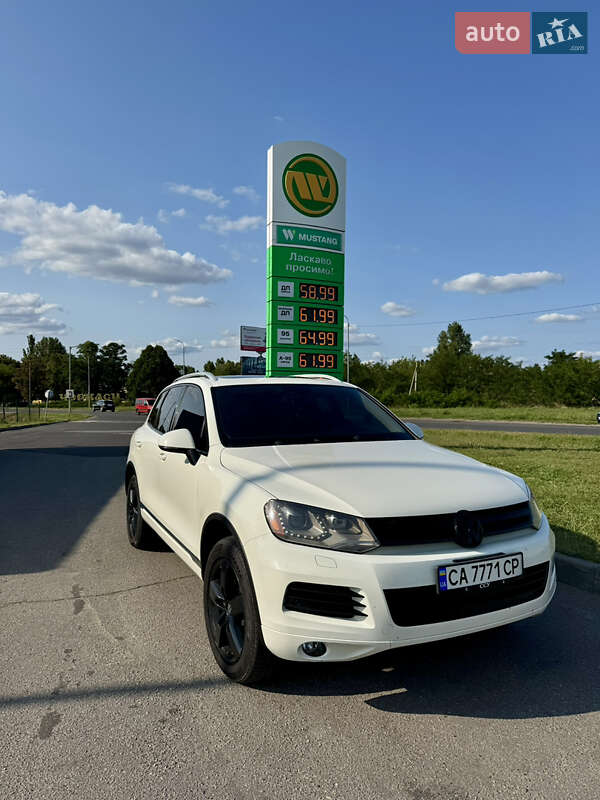 Внедорожник / Кроссовер Volkswagen Touareg 2011 в Черкассах фото 11 Внедорожник / Кроссовер Volkswagen Touareg 2011 в Черкассах
